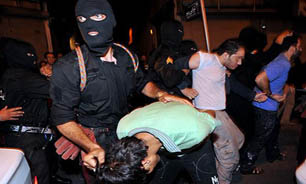 آوای ورزقان:حمله خونبار "موتور سواران خشن" به کارناوال‌های عروسی/ پنچر کردن لاستیک خودروی عروس و داماد با قمه