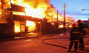 آوای ورزقان:آتش سوزی در باسکول متروکه/ 4 مرد و زن بی‌خانمان دچار مصدومیت شدند