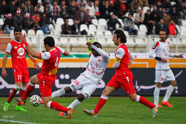 آوای ورزق4ان: اتخاذ تدابیر ویژه برای برگزاری بازی تراکتورسازی و الاهلی عربستان