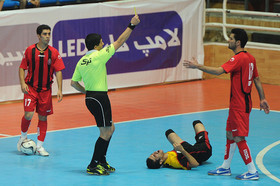 آوای ورزقان: اعلام اسامی داوران دیدار فرش آرا مشهد و مس سونگون ورزقان