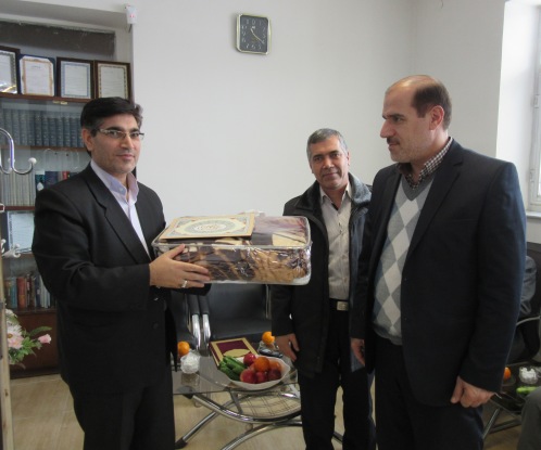 آوای ورزقان: توديع و معارفه دو عضو شورای شهر خاروانا+ تصاویر