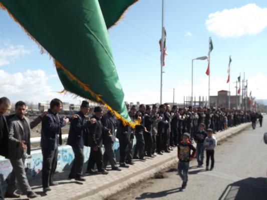 آوای ورزقان: برپایی عزاداری خیابانی به مناسب شهادت حضرت فاطمه(س) در ورزقان/ تصویری