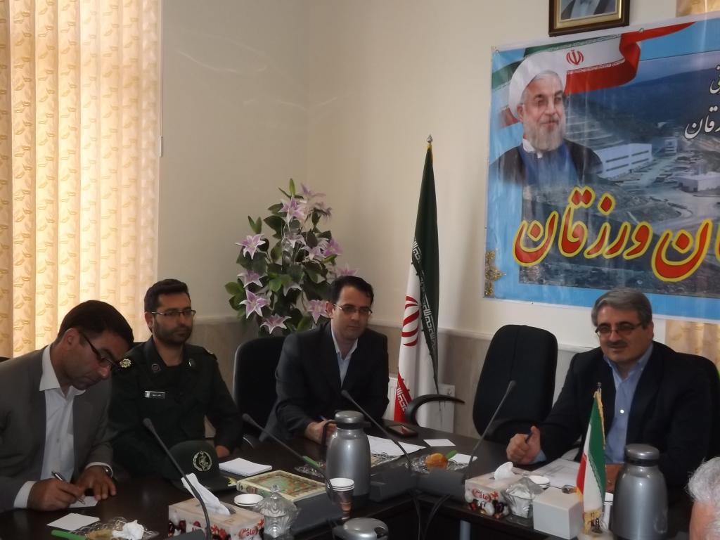 آوای ورزقان: تبیین اندیشه‌های امام خمینی(ره) برای نسل جوان ضرورت دارد